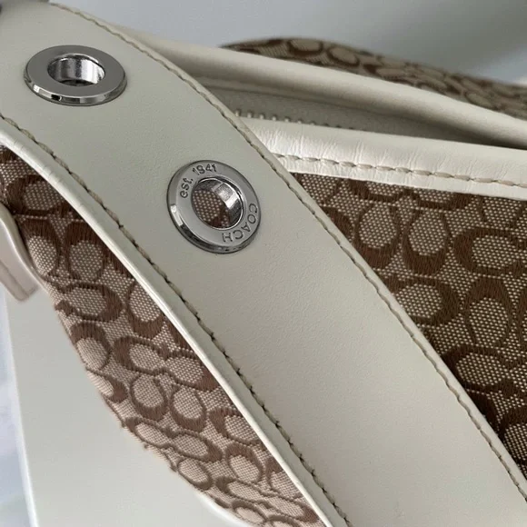 Coach Signature Logo Shoulder Bag | Vintage Y2k - Picture 7 of 15